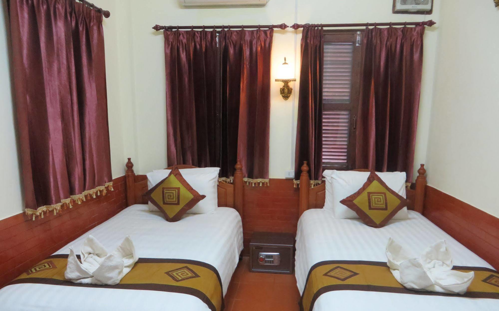 Villa Mahasok Hotel Luang Prabang Ngoại thất bức ảnh