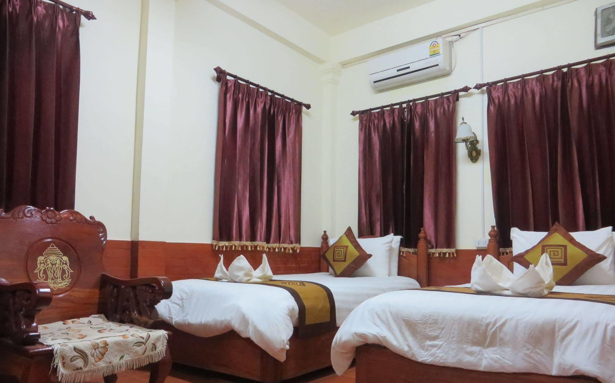 Villa Mahasok Hotel Luang Prabang Ngoại thất bức ảnh