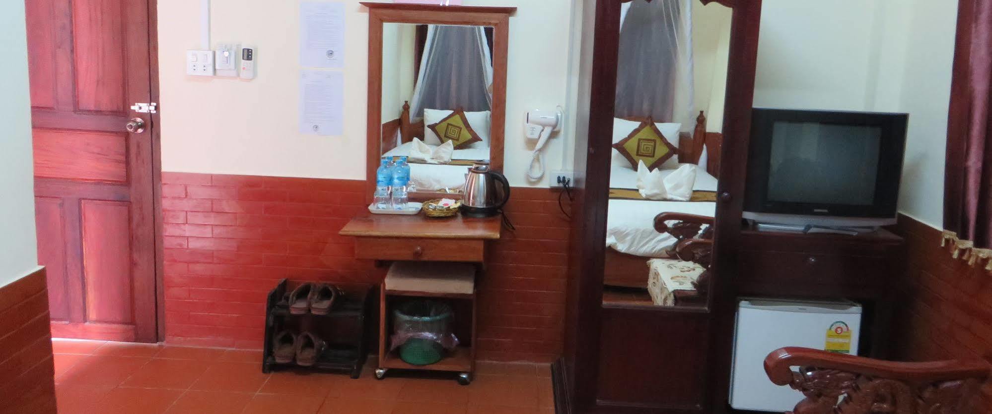 Villa Mahasok Hotel Luang Prabang Ngoại thất bức ảnh